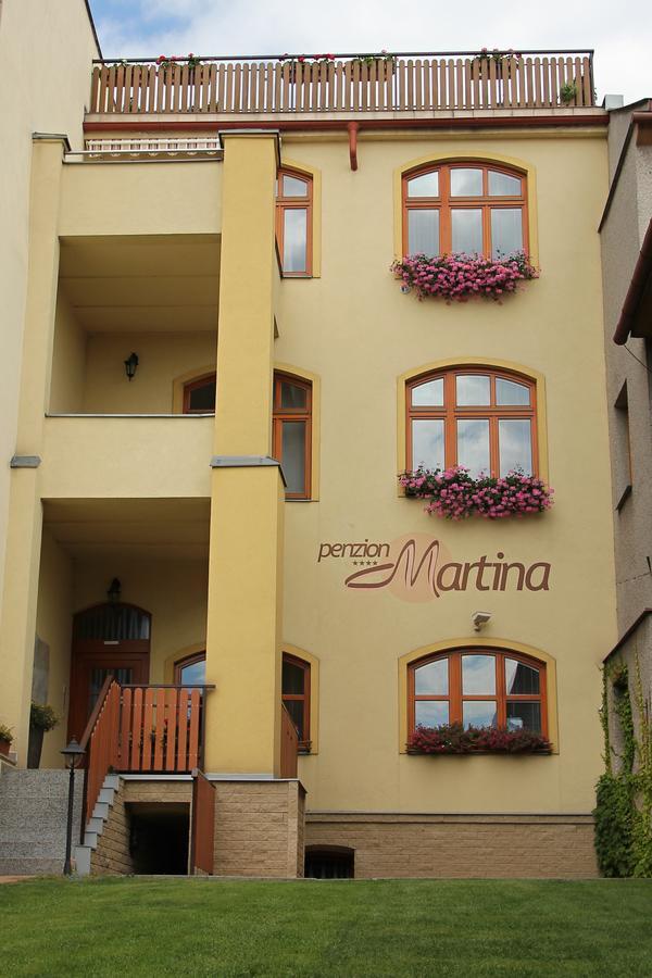 Penzion Martina**** Lanskroun Luaran gambar